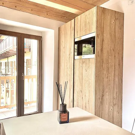 Boutique Alpine One-bedroom By Supastays - Via Lyssandrin 8 Apartamento *