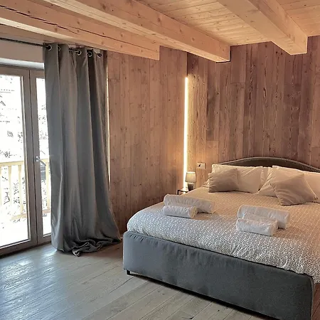 Boutique Alpine One-bedroom By Supastays - Via Lyssandrin 8 *