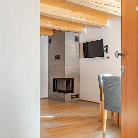 Boutique Alpine One-bedroom By Supastays - Via Lyssandrin 8 Lägenhet Courmayeur